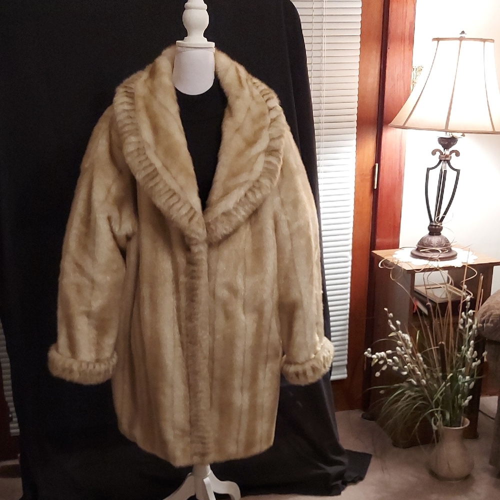 Dennis Basso 36" Cream Teddy Jacket